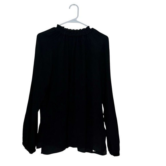 Brochu Walker Black Top size small - Picture 6 of 10